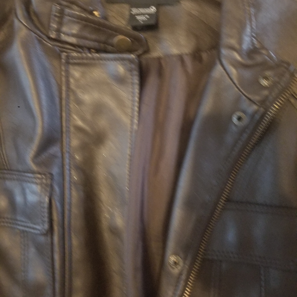 Leather jacket - Picture 5 of 5